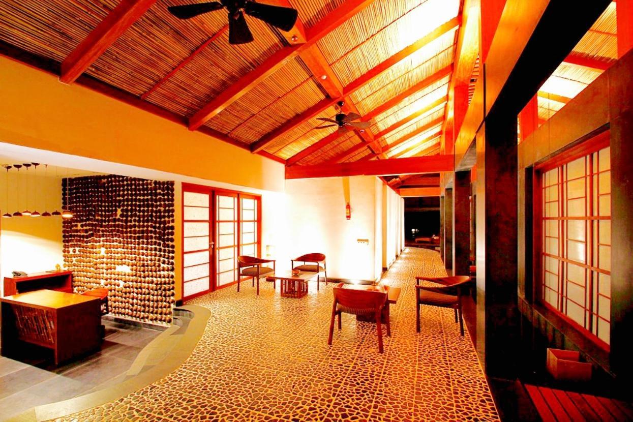 Plumeria Lake Resort & Spa Vayalār Dış mekan fotoğraf